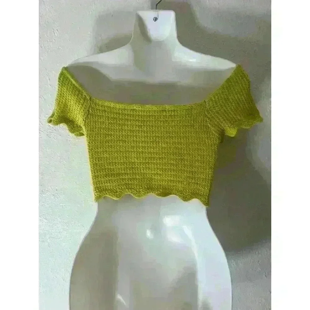 Zara Women's Off The Shoulder Cropped Sweater Size Small Lime Green Stretch Knit
